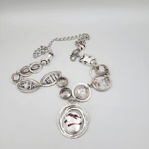 Silver Tone Striped Art Glass Pendant Necklace Linked Interlocking Circles 28"